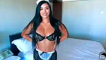 Watch Ivana Sugar & Sara Retali's steamy maid gig in lingerie