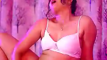 Watch Pallavi Patil tease and pleasure herself with a massive dildo in HD